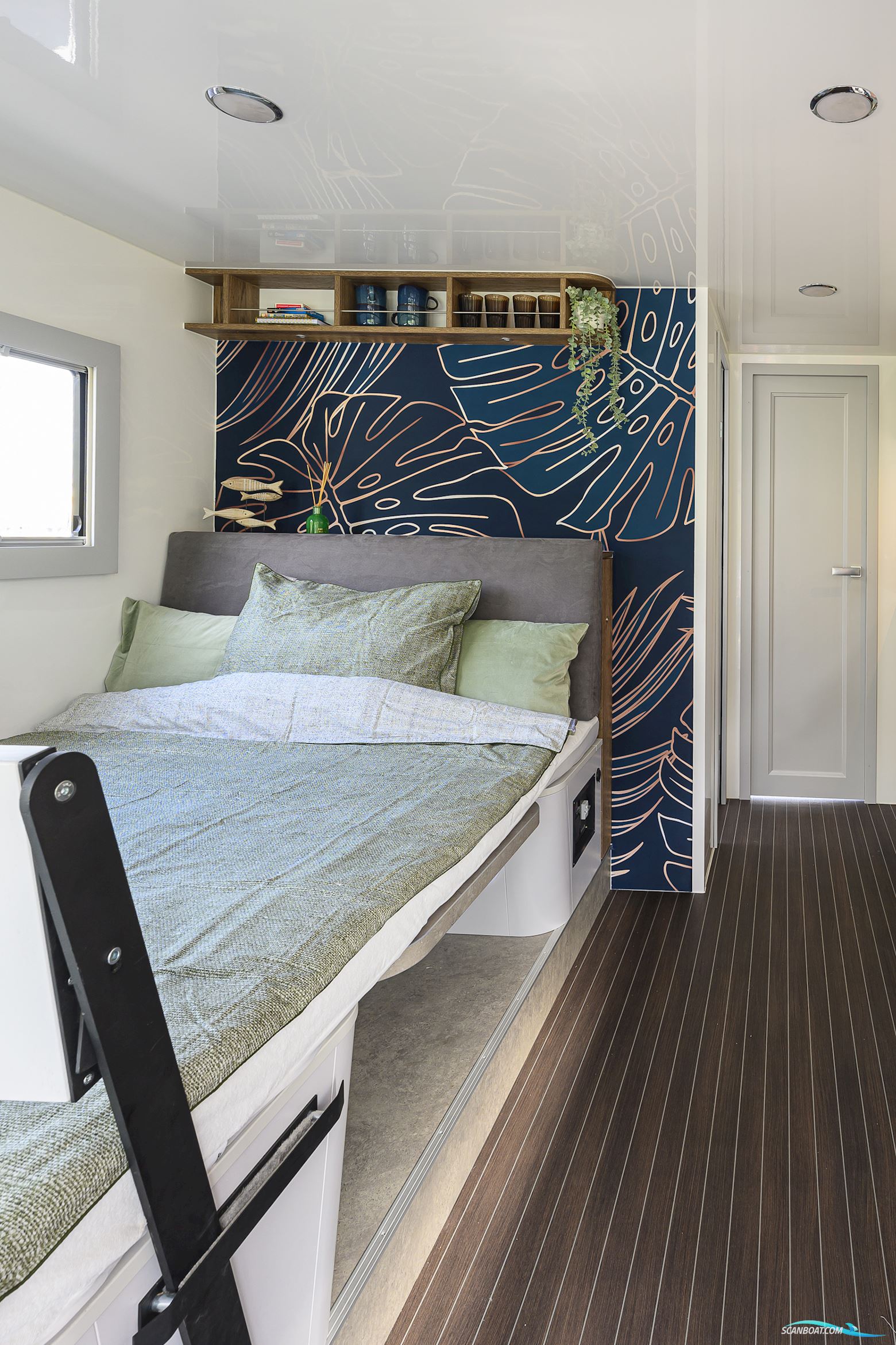 Flexmobil Houseboat Insula