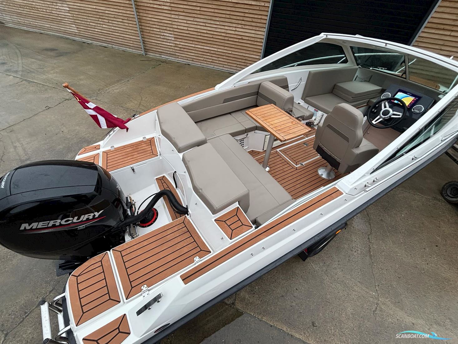 Flipper 600 ST