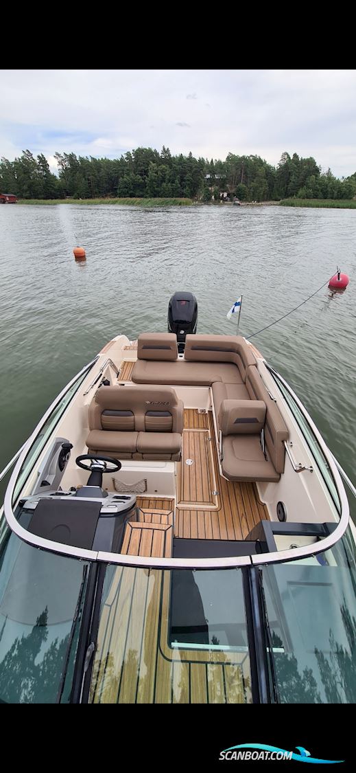Flipper 670 DC Motorboot 2013, mit Mercury 4 Stroke motor, Finland