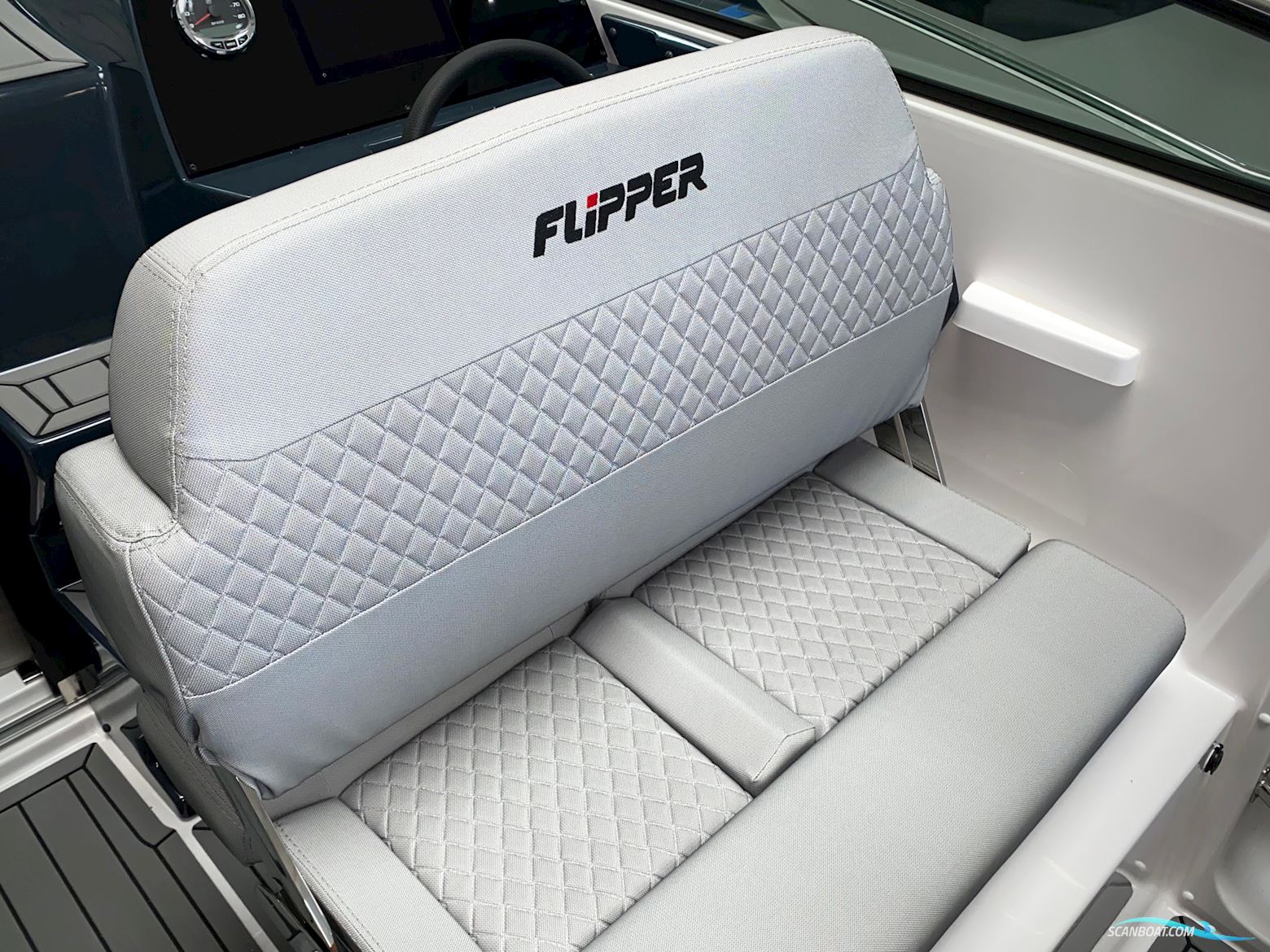 Flipper 700 DC