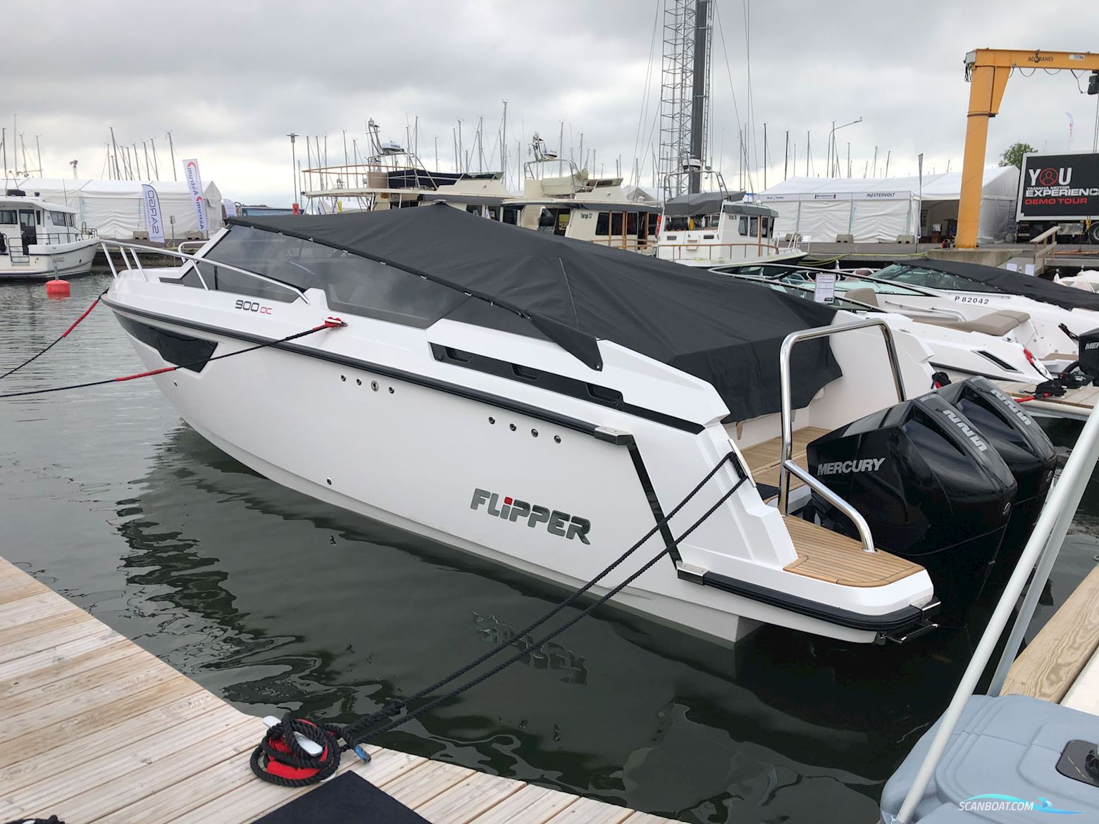 Flipper 900 DC med Mercury 2x200 hk 4-takt NY