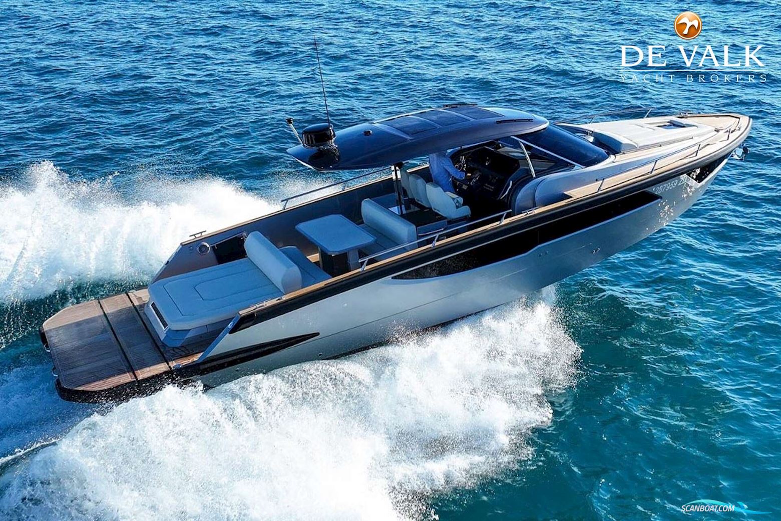 Focus Forza 37 Motorboot 2023, mit Mercury motor, Spanien