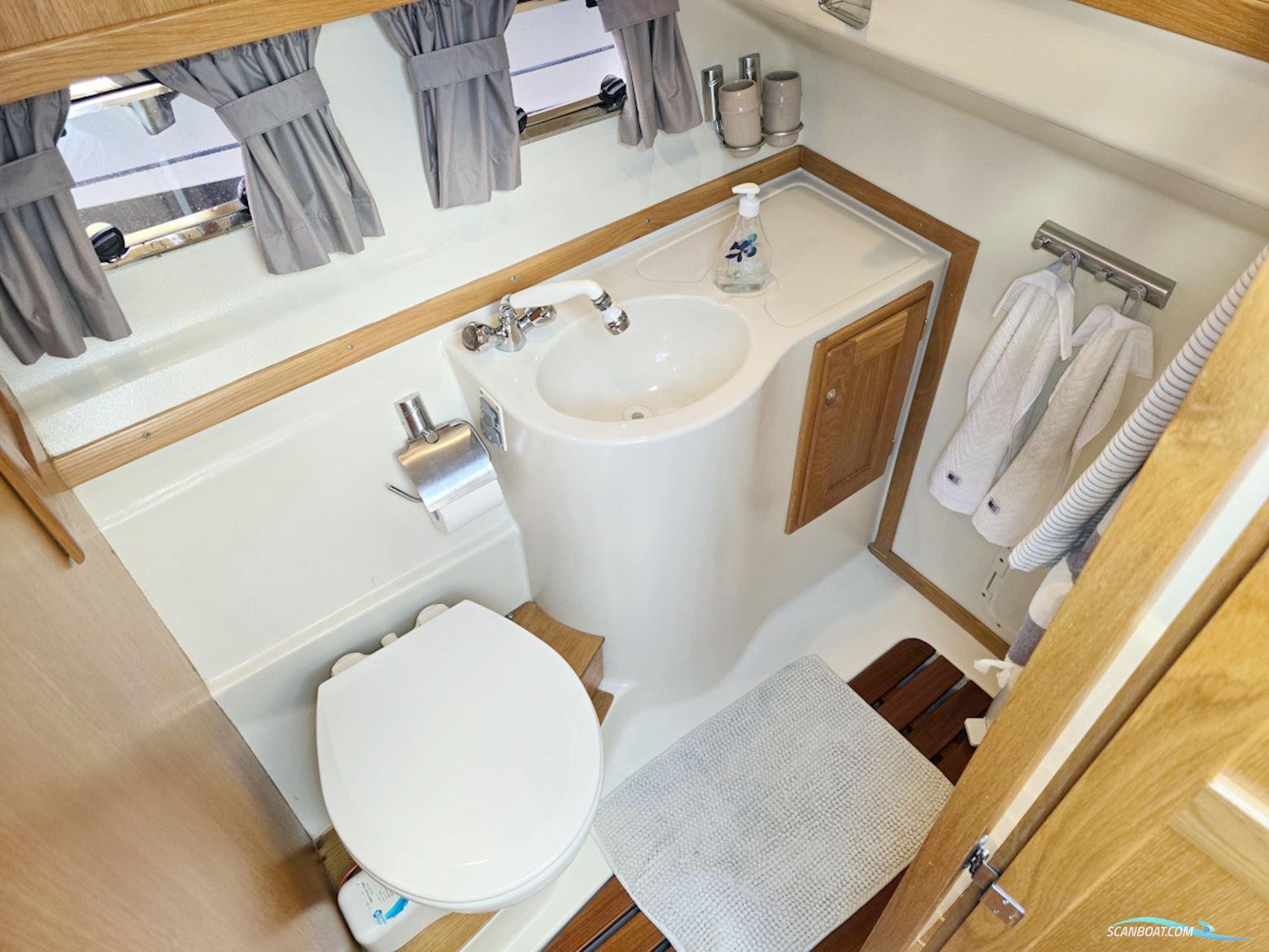 Forbina 10000 Volvo Penta KAD 300 EDC