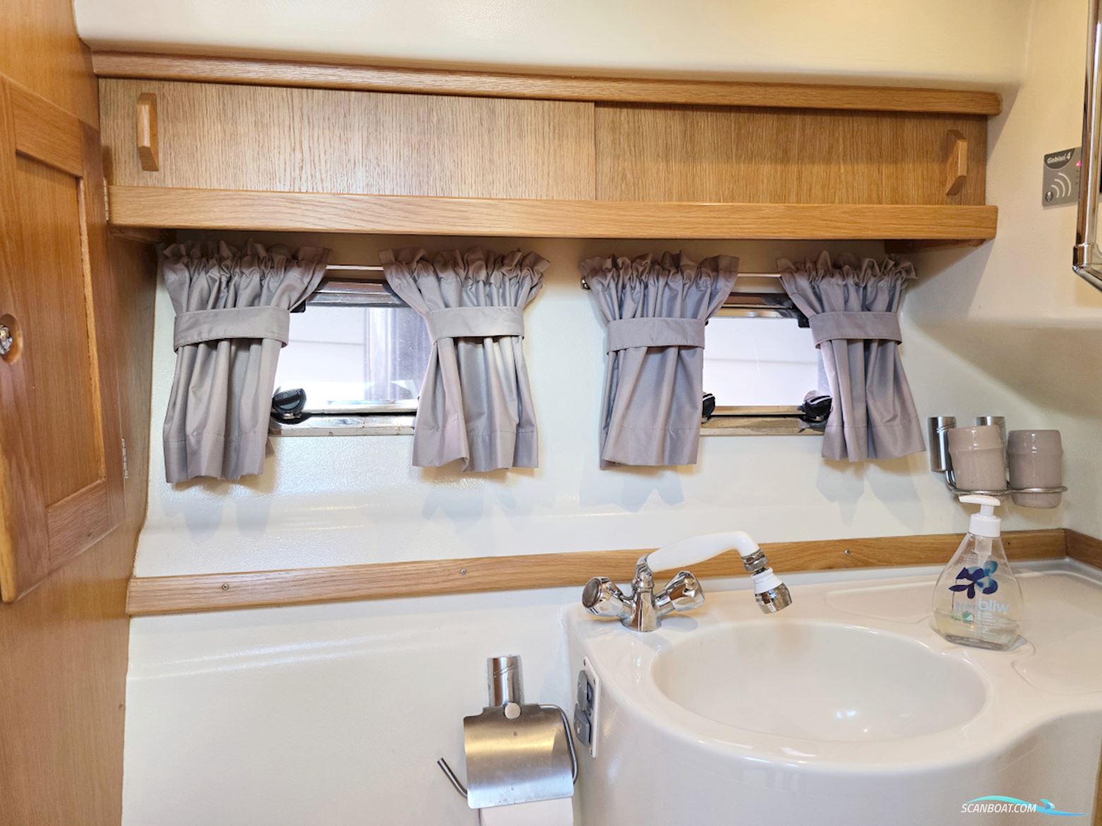 Forbina 10000 Volvo Penta KAD 300 EDC