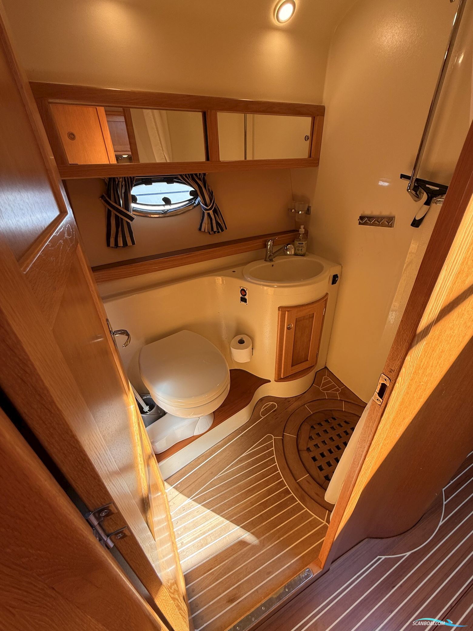 Forbina 40 Flybridge. Sommerpris. Meget Nedsat.
