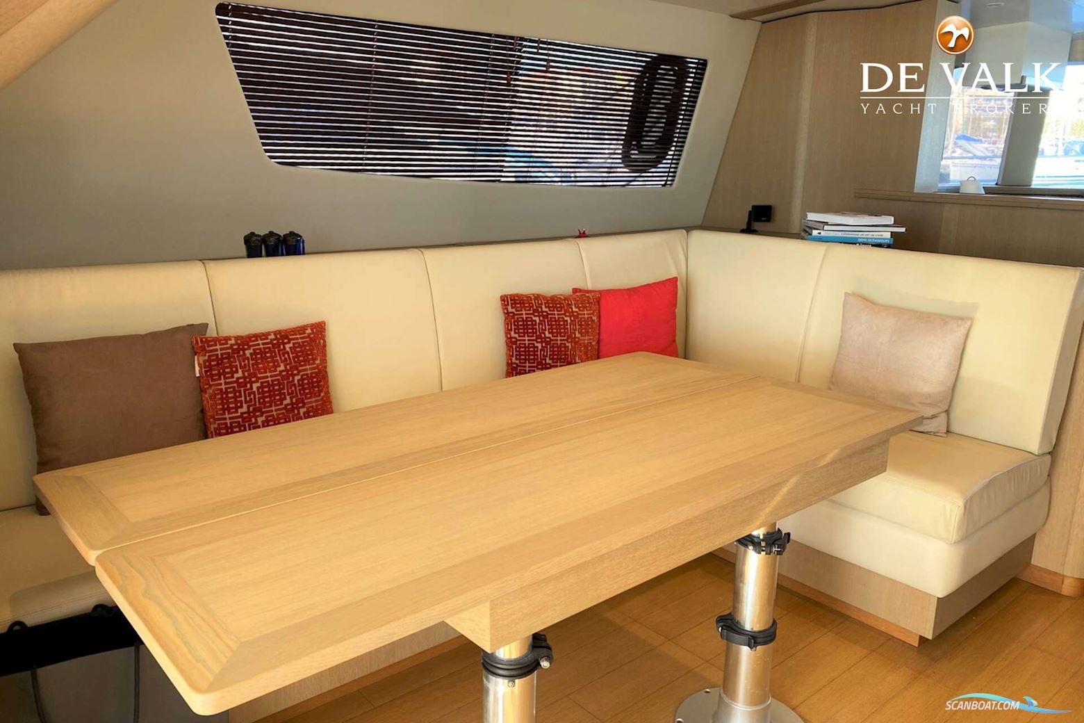 Fountaine Pajot Queensland 55
