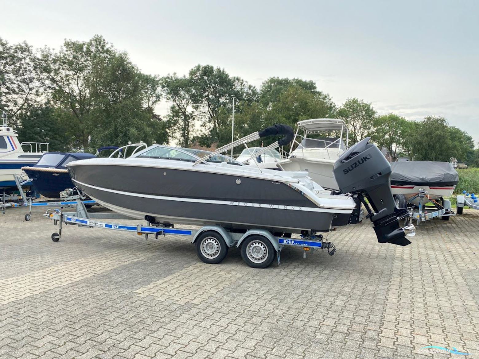 Four Winns  H1 OUTBOARD 21ft