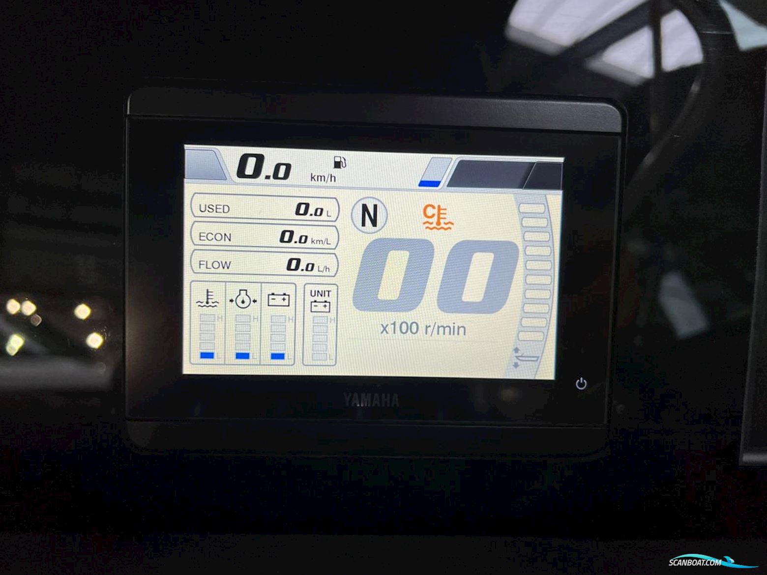 Four Winns  H2 BOWRIDER NEW DEMO