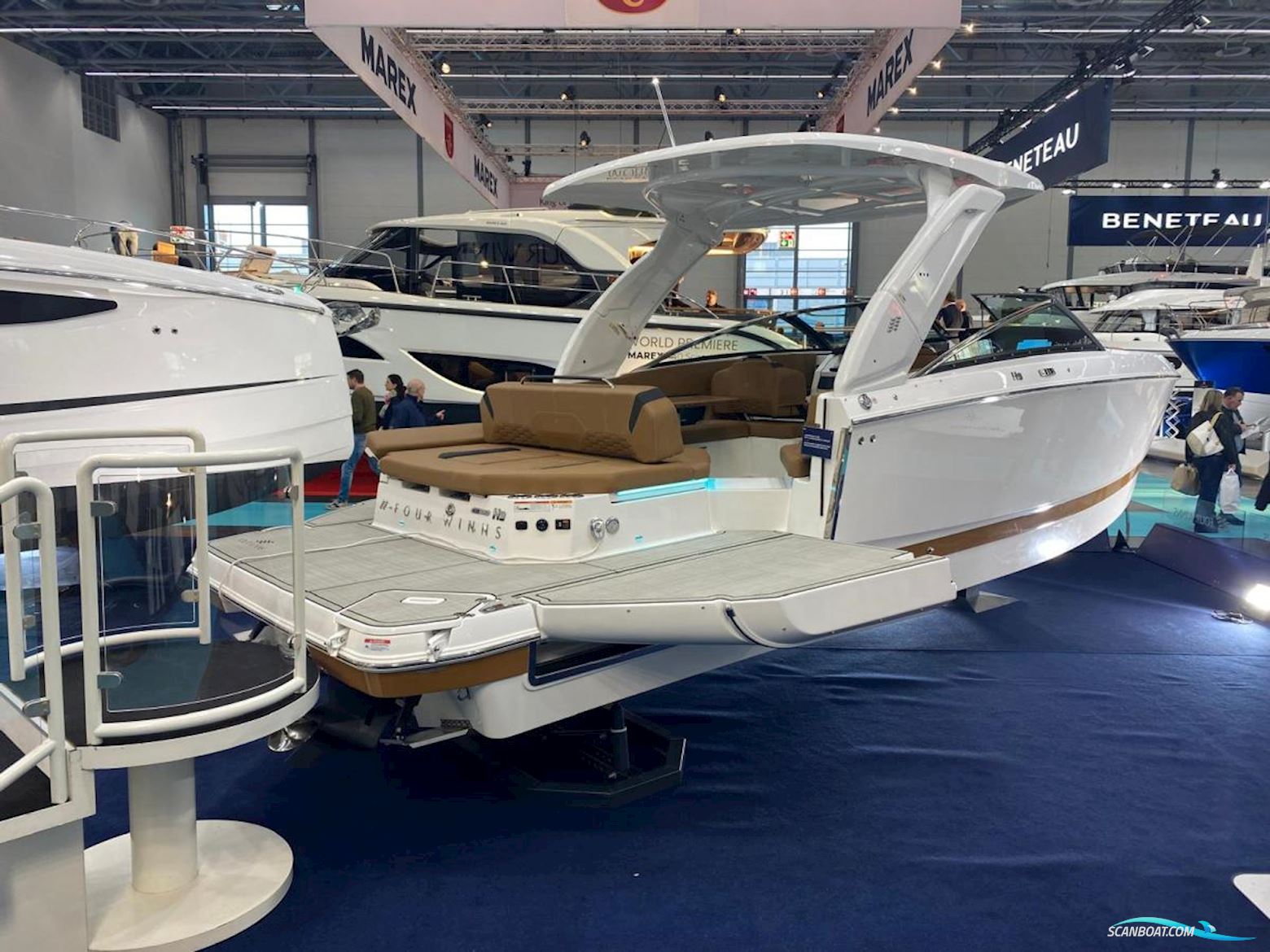 Four Winns  H9 Bowrider