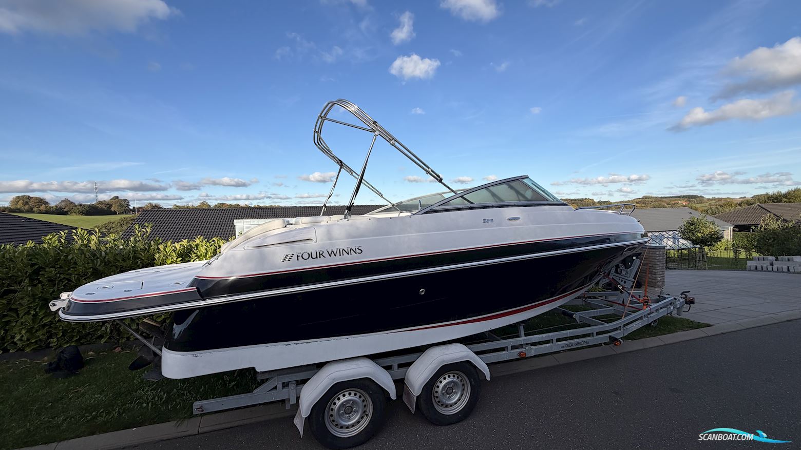 Four Winns 215 sundowner