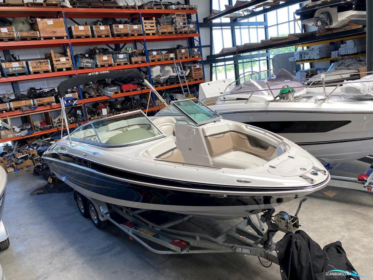 Four Winns 240 Horizon Bowrider