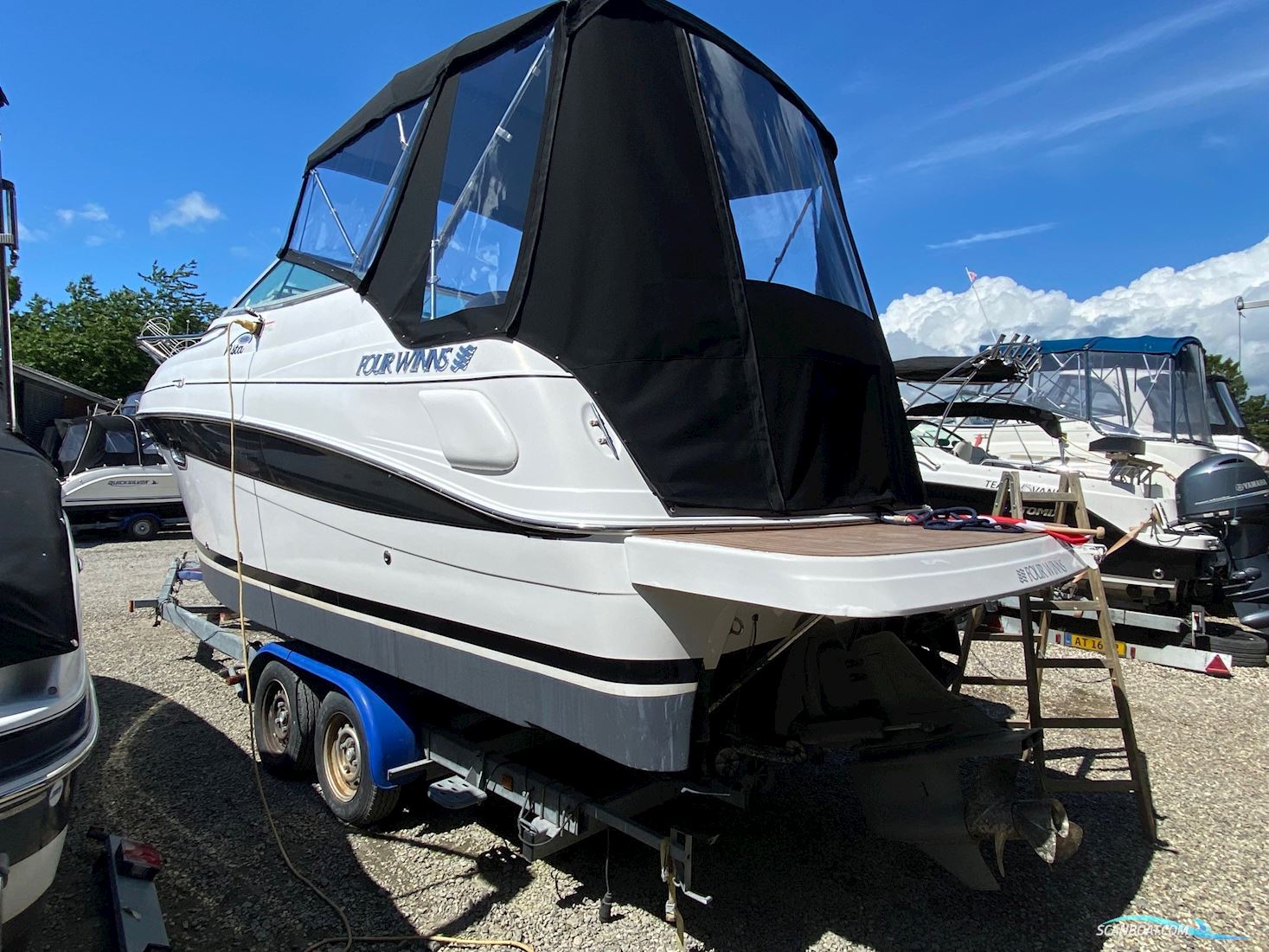 Four Winns 248 Vista Diesel