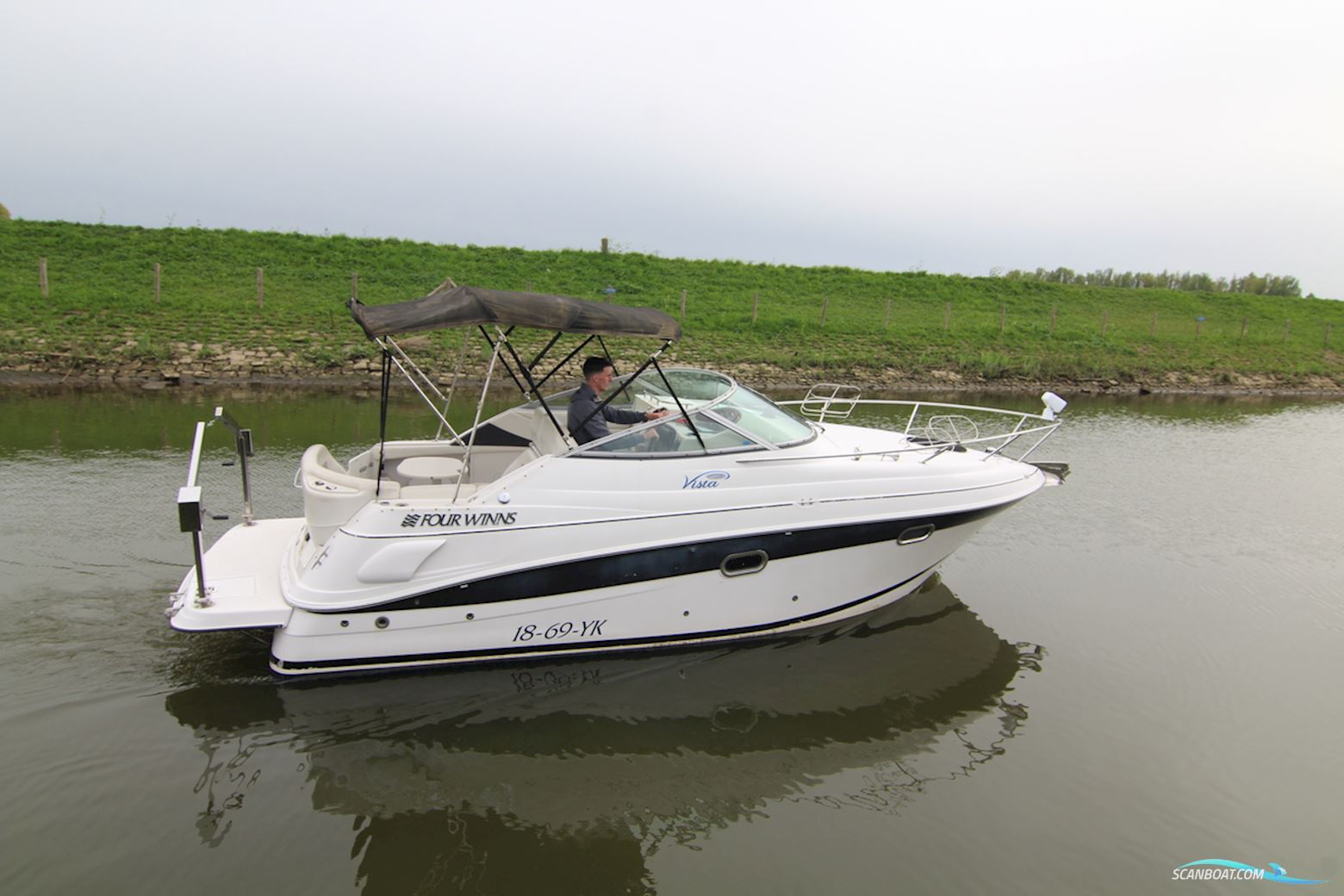Four Winns 248 Vista