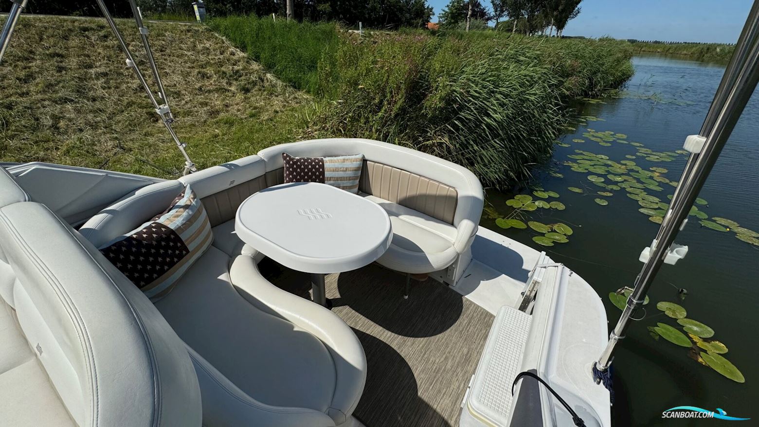 Four Winns 248 Vista