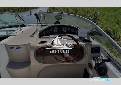 Four Winns 248 Vista Motorboot 2004, mit Mercruiser motor, Kroatien