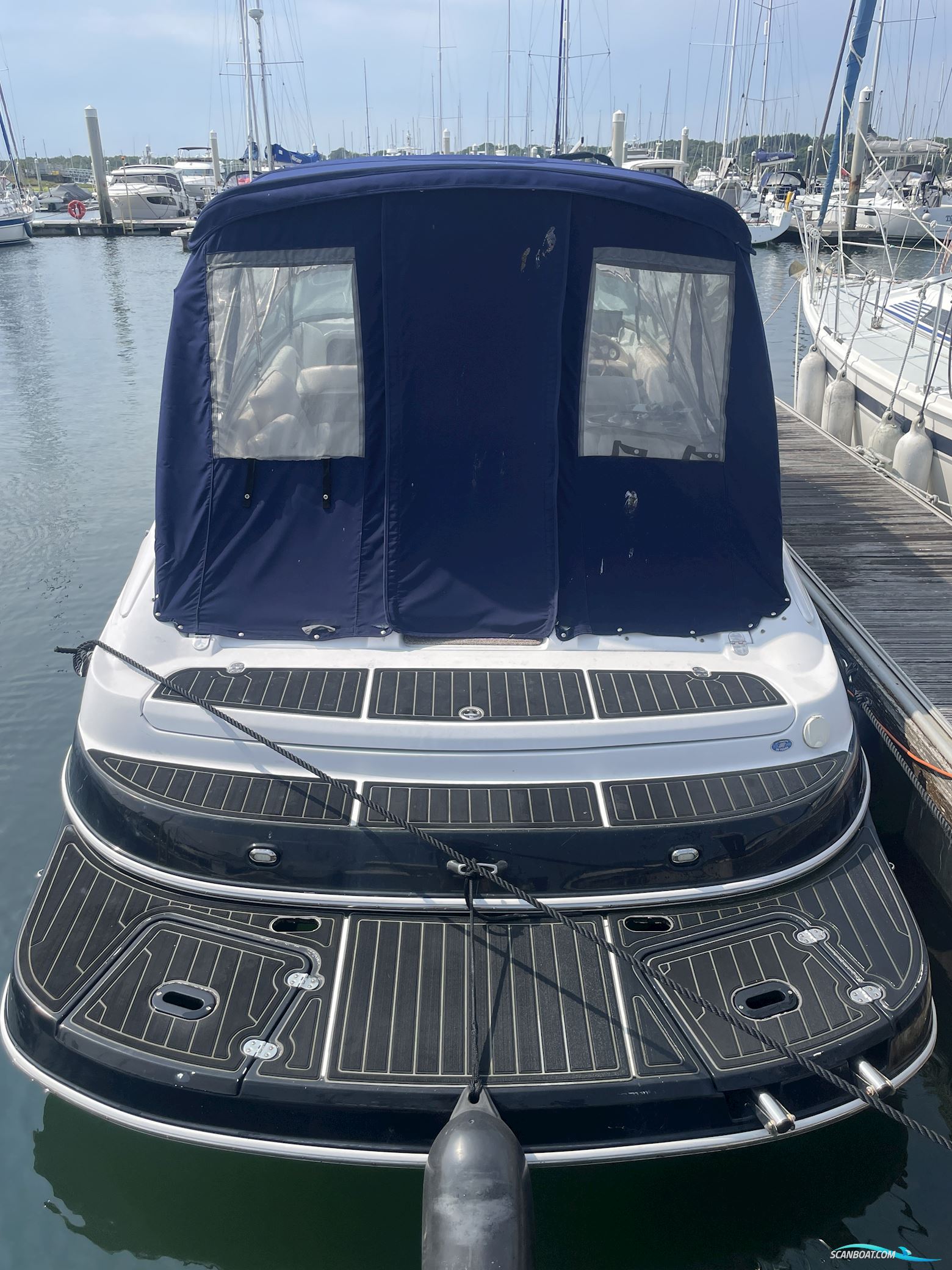 Four Winns 255 Sundowner