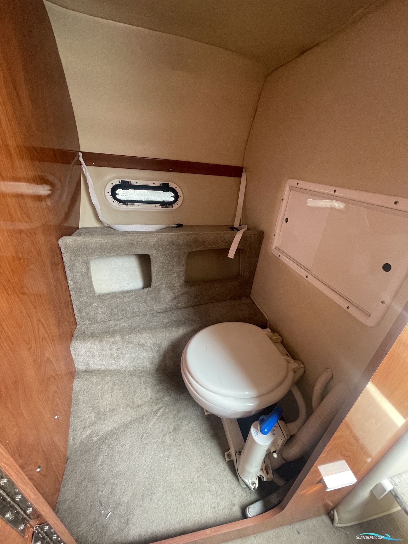 Four Winns 255 Sundowner