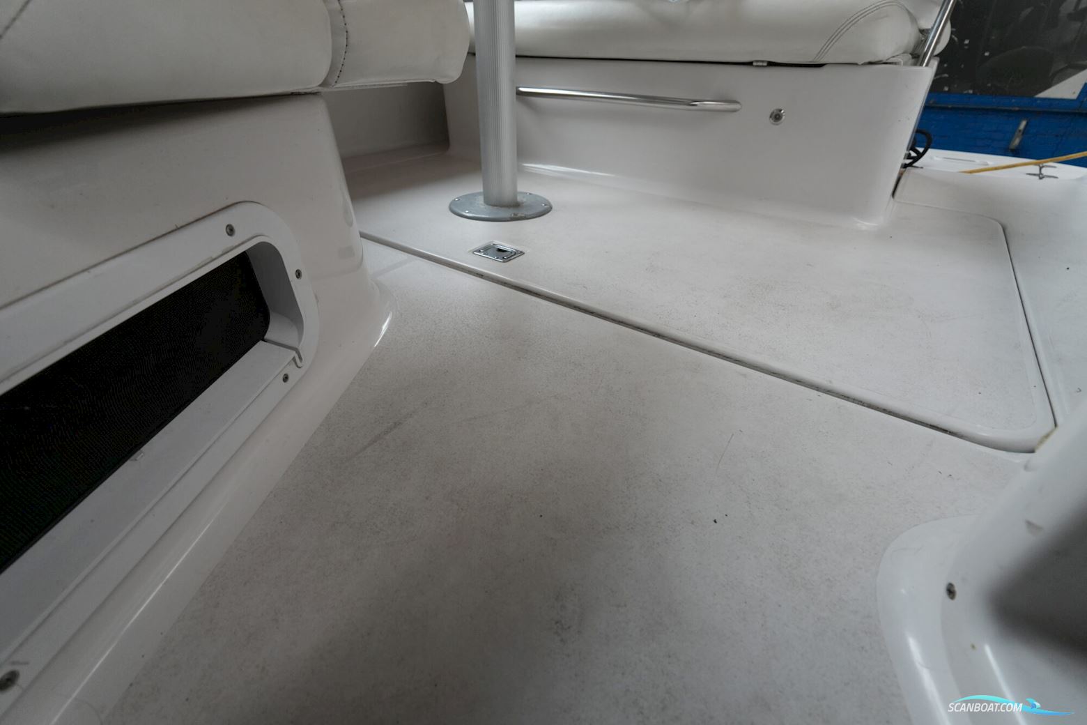 Four Winns 258 Vista