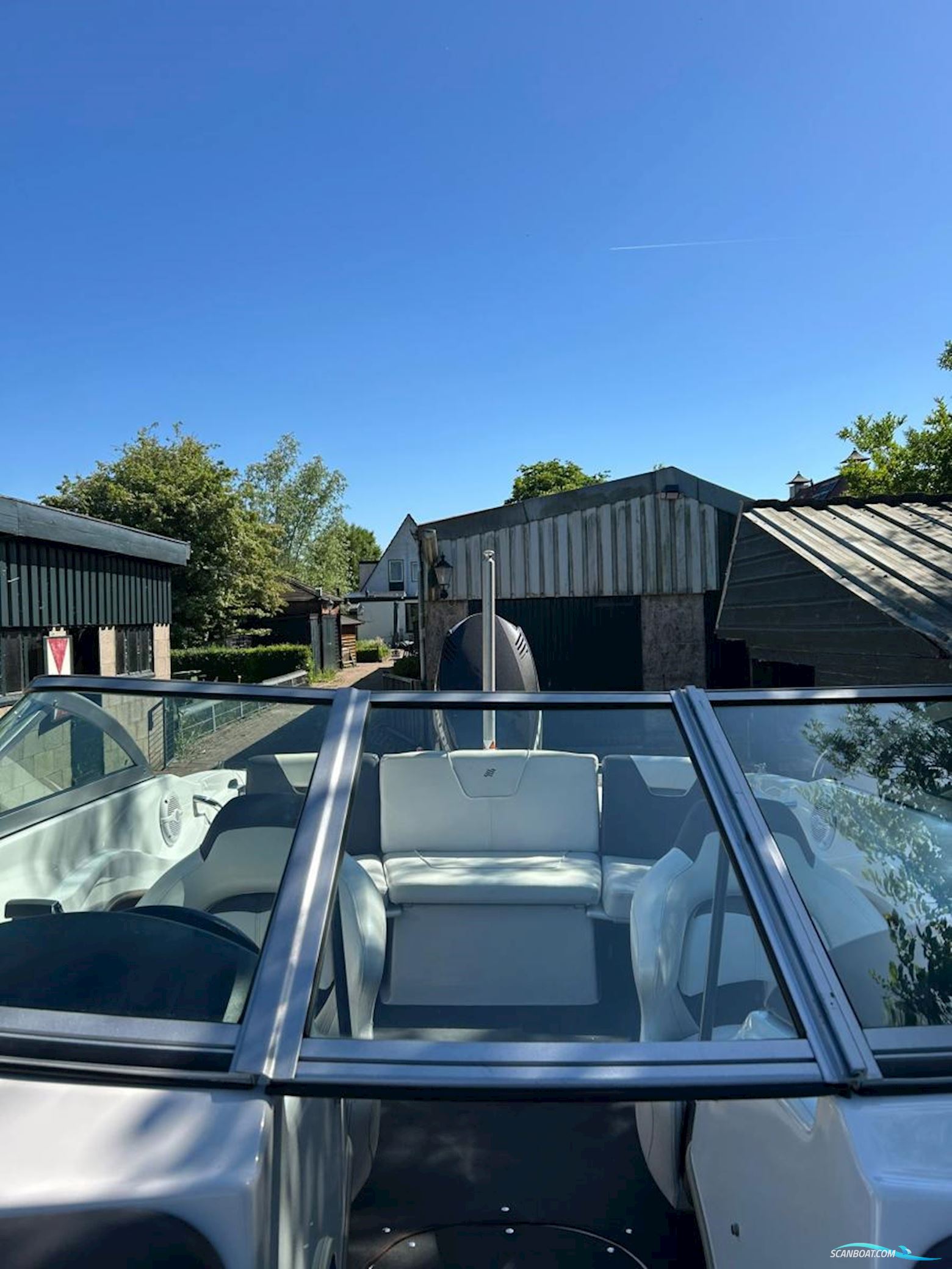 Four Winns H180 Bowrider Outboard