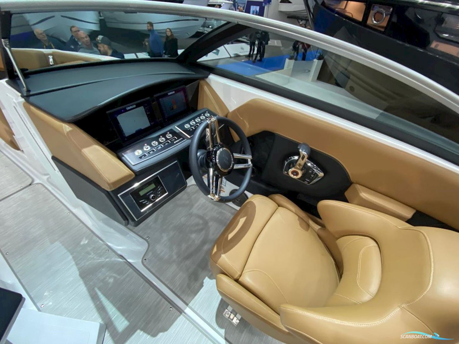 Four Winns H6 Outboard Bowrider