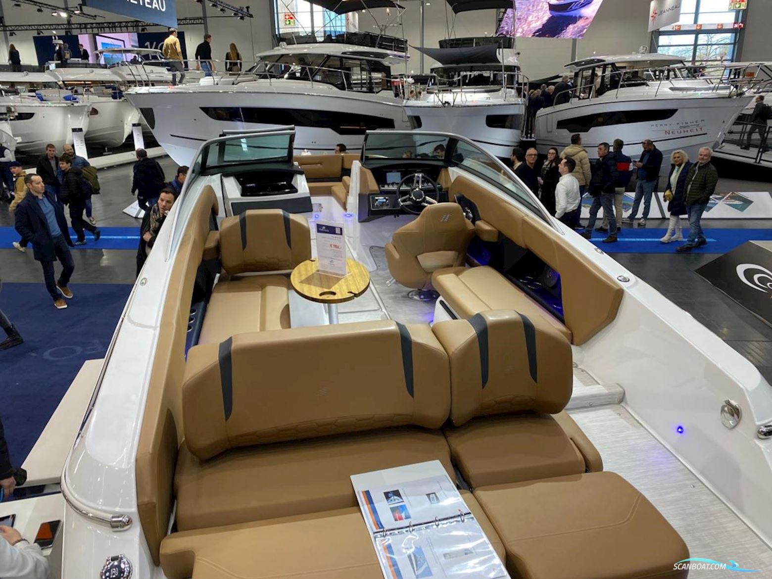 Four Winns H6 Outboard Bowrider