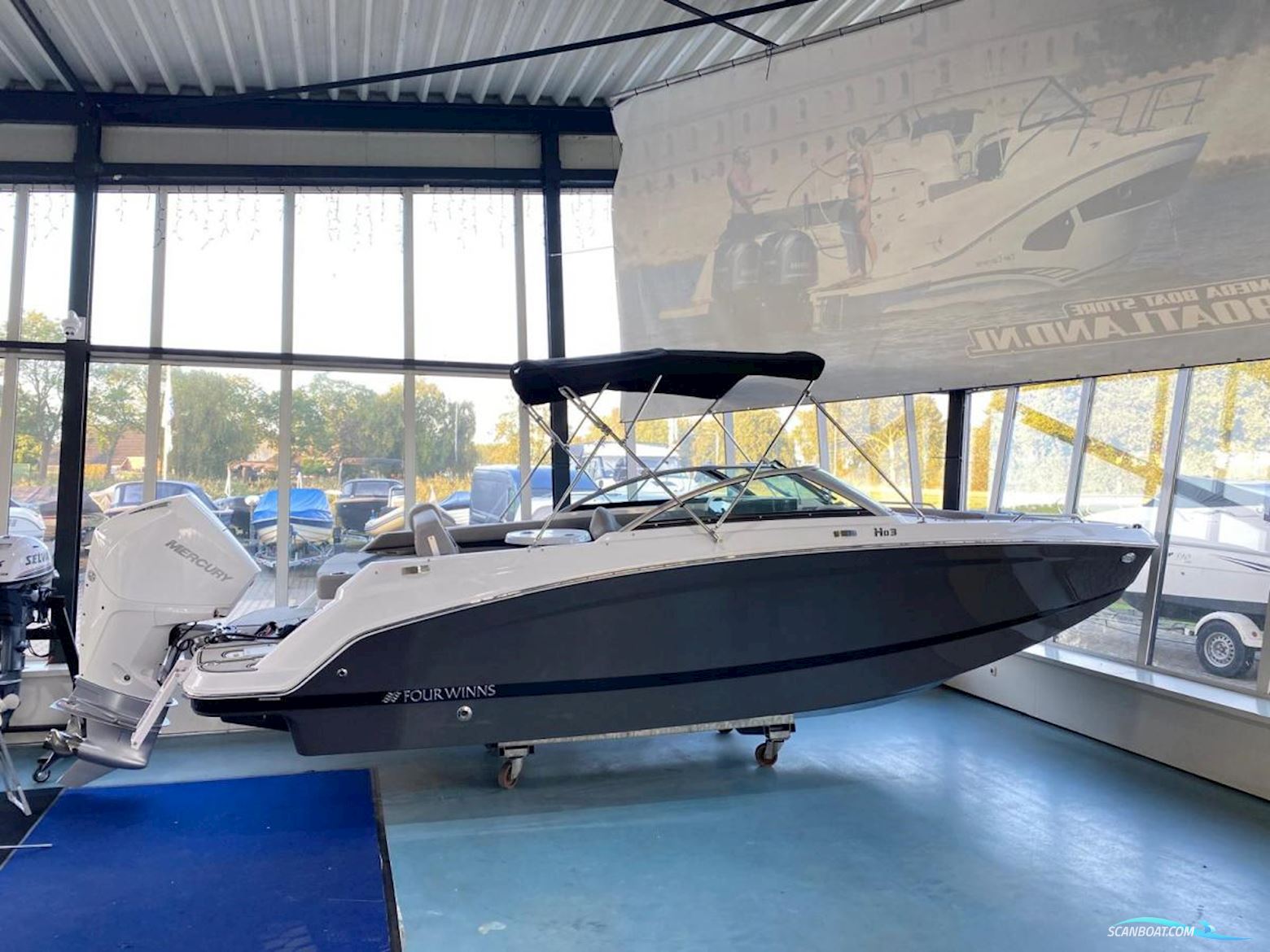 Four Winns HD3-OB Bowrider Motorboot 2023, mit Mercury 200XL Fourstroke motor, Niederlande