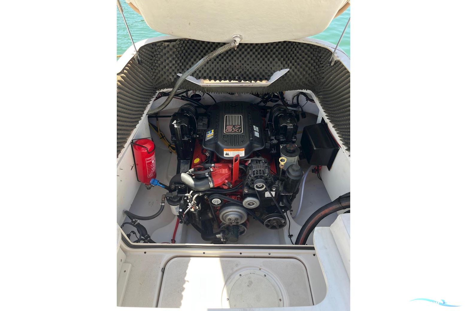 Four Winns SL262
