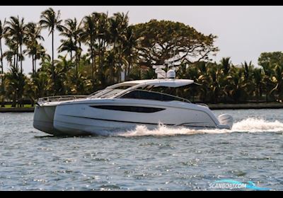 Four Winns TH36 Motorboot 2025, mit Mercury motor, Dänemark