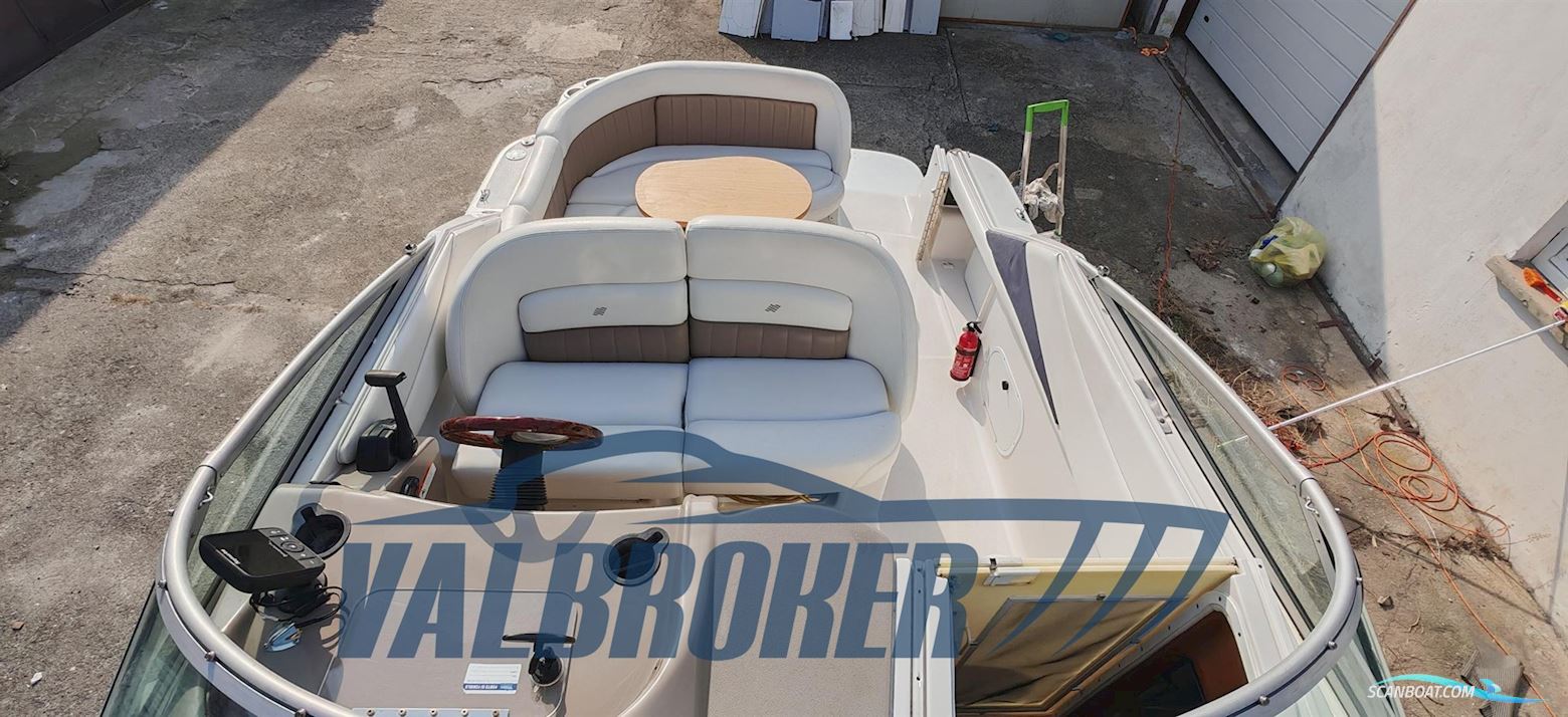 Four Winns Vista 248