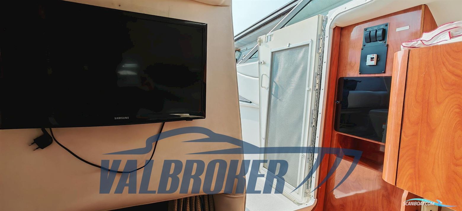 Four Winns Vista 248