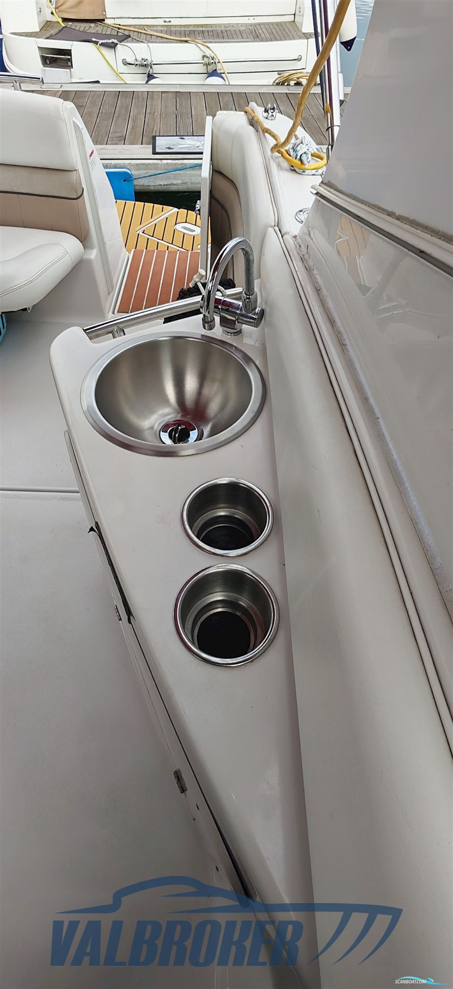 Four Winns Vista 278