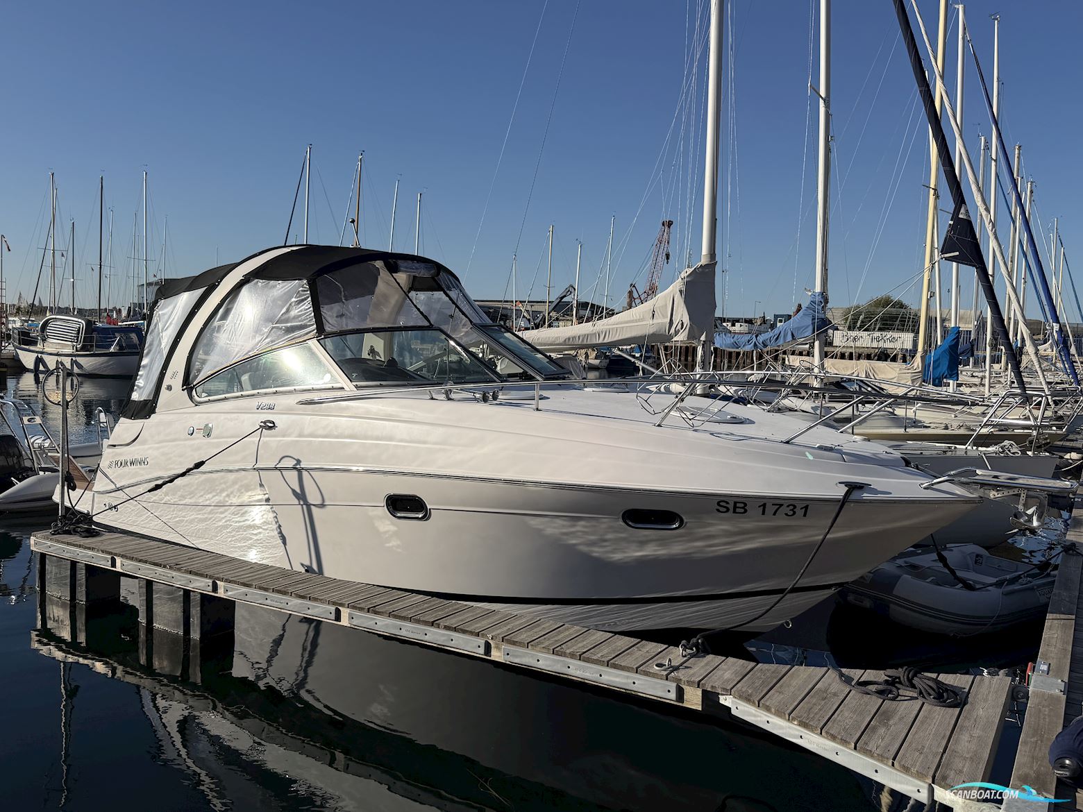 Four Winns Vista 288 Motorboot 2008, mit Volvo Penta 5.0 Gxi motor, Dänemark