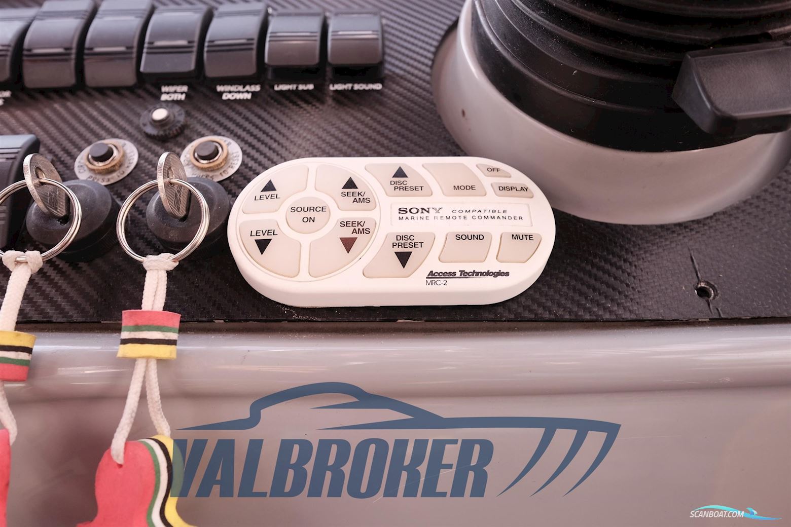 Four Winns Vista 298