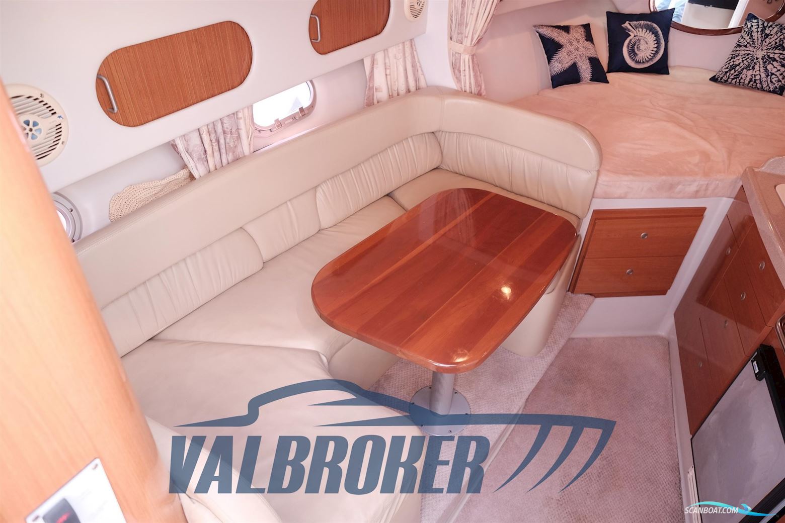 Four Winns Vista 298