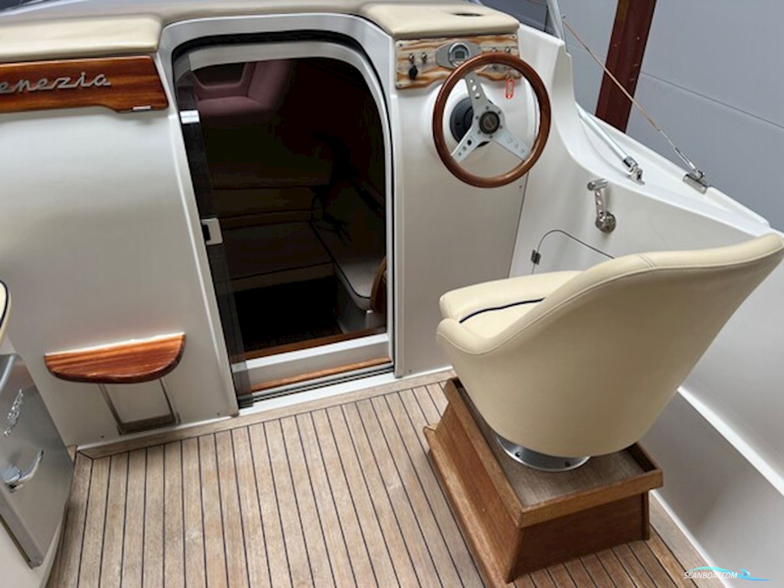 Frausher 707 Venezia