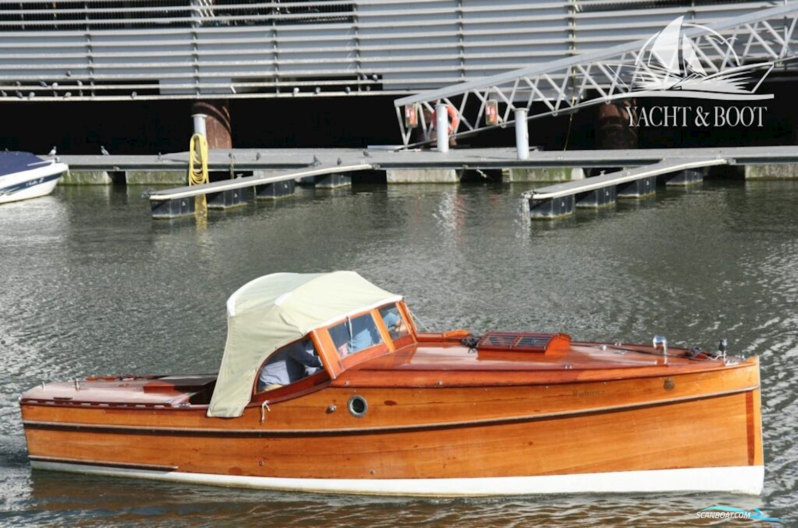 Fröbergs Fröberg Mahagonie Oldtimer Motorboot 1926, mit Volvo Penta motor, Deutschland