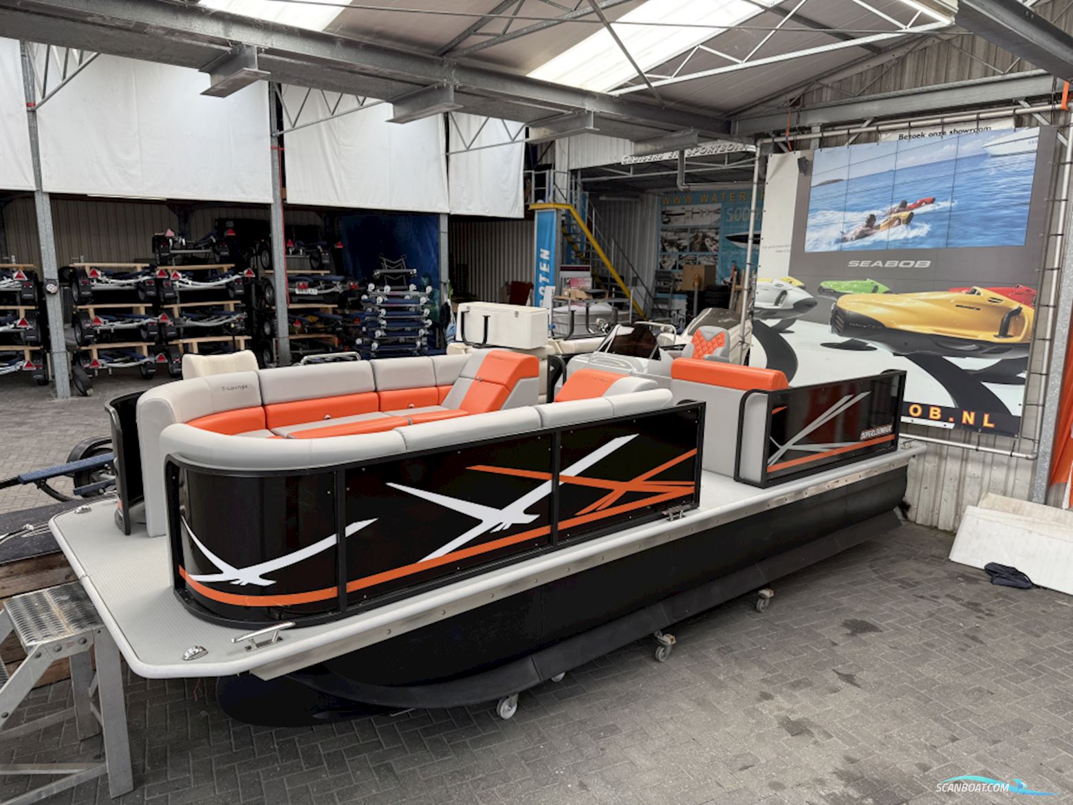 Funcruiser Pontoon 650 - NIEUW