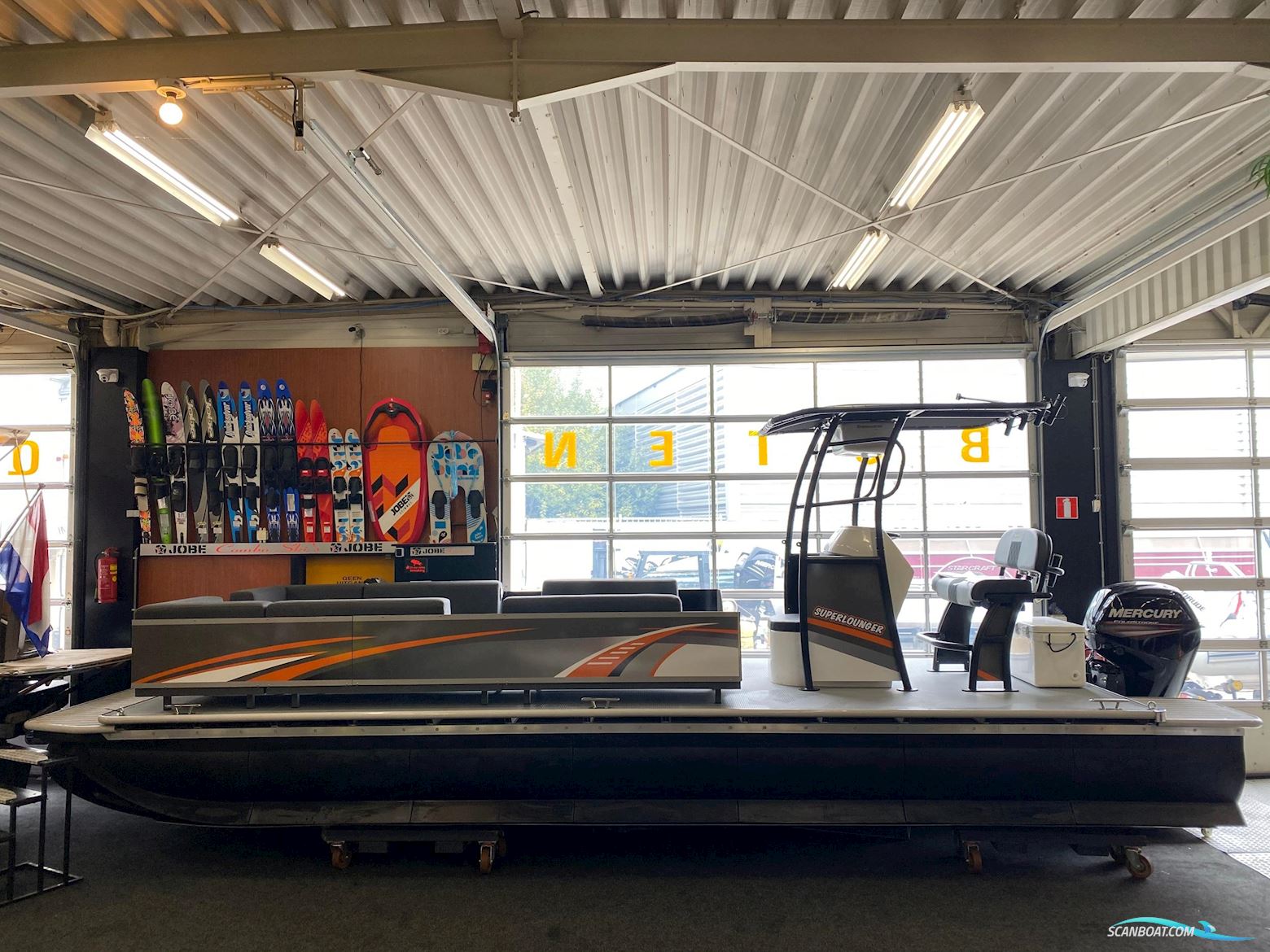 Funcruiser Pontoon 850 - Nieuw