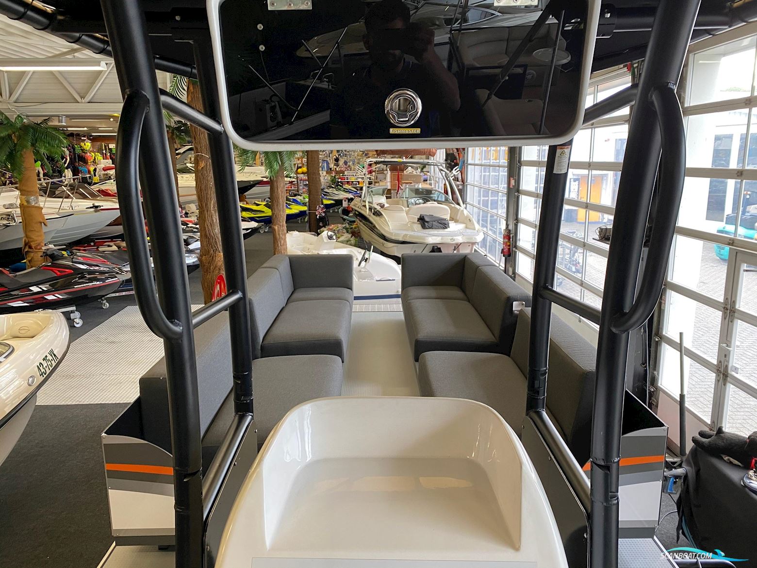 Funcruiser Pontoon 850 - NIEUW