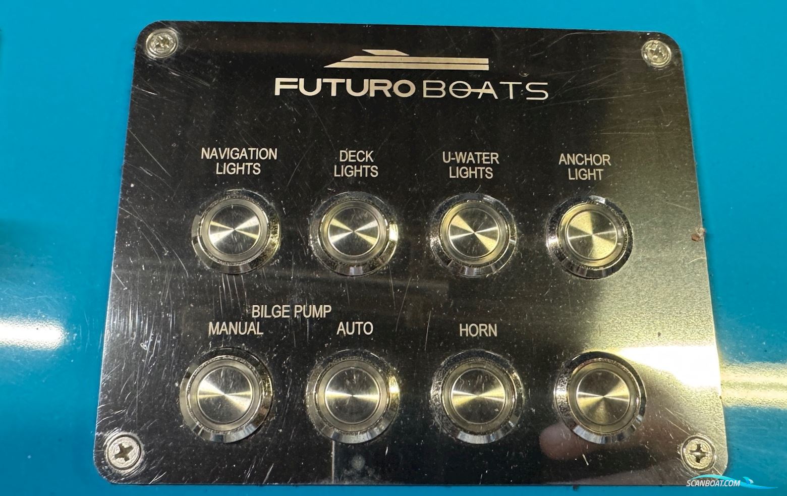 Futuro ZX-20L Tender