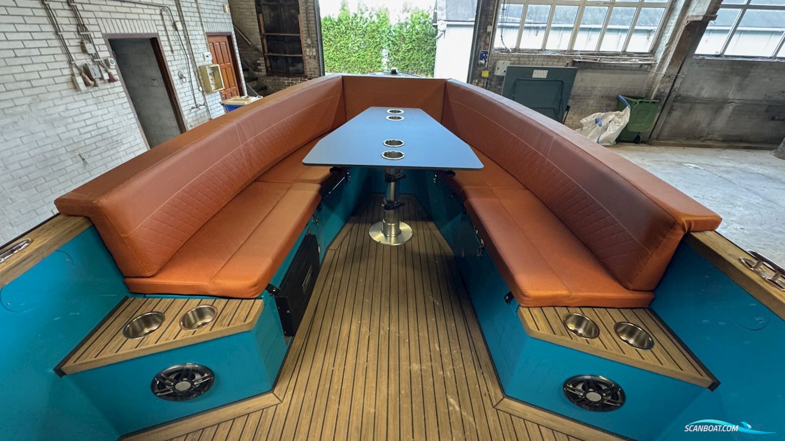 Futuro ZX-20L Tender