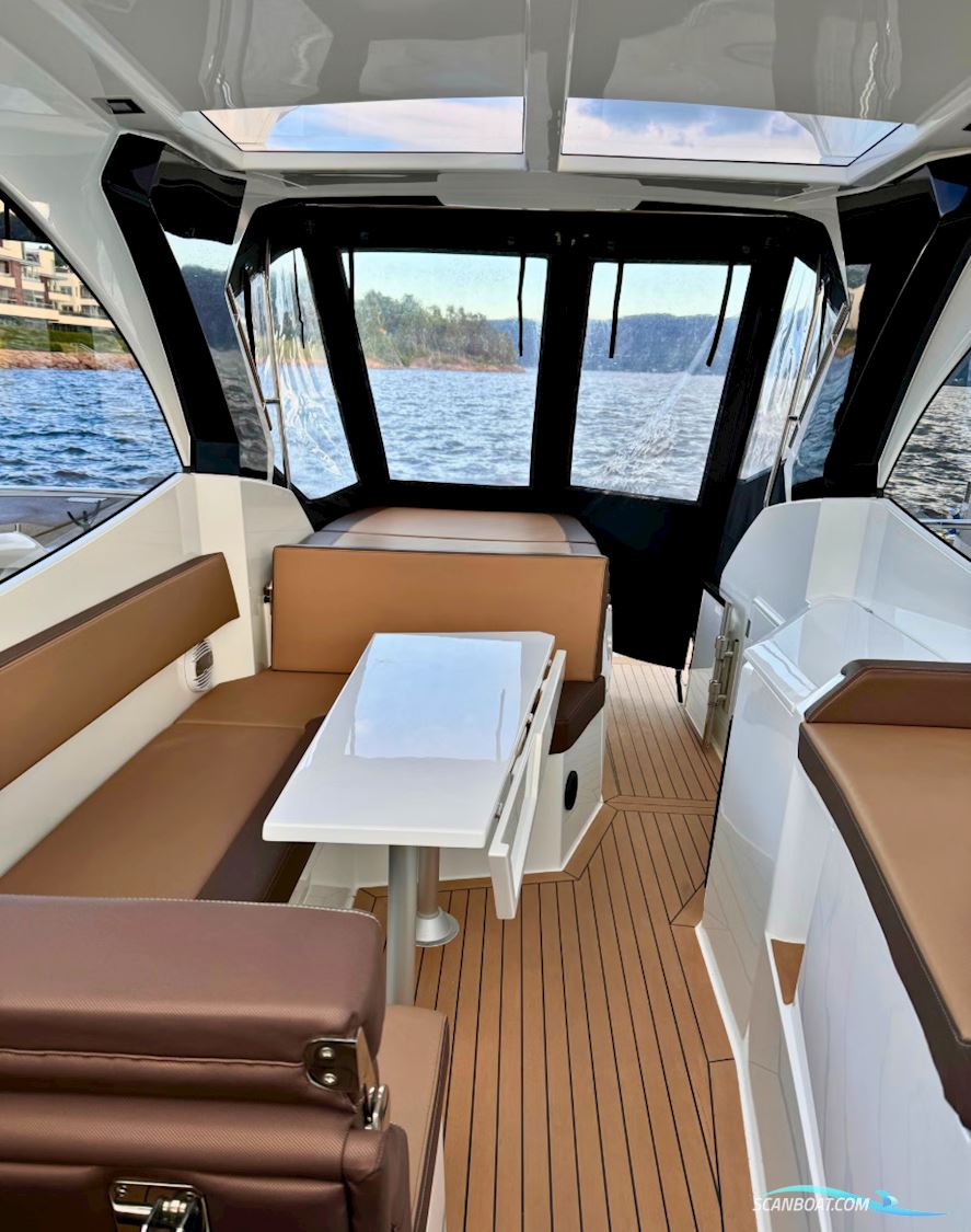 Galeon 305 Hts