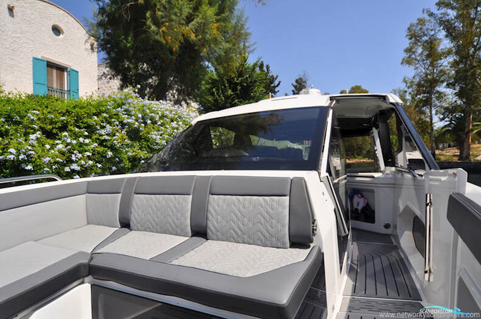 Galeon 325 Gto