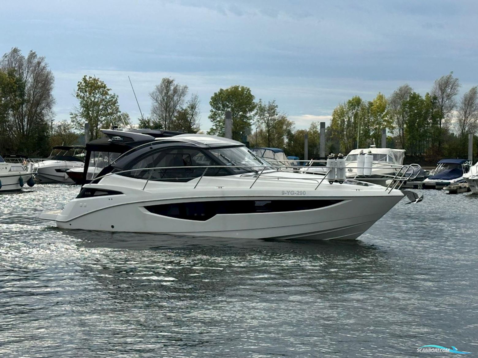 Galeon 335