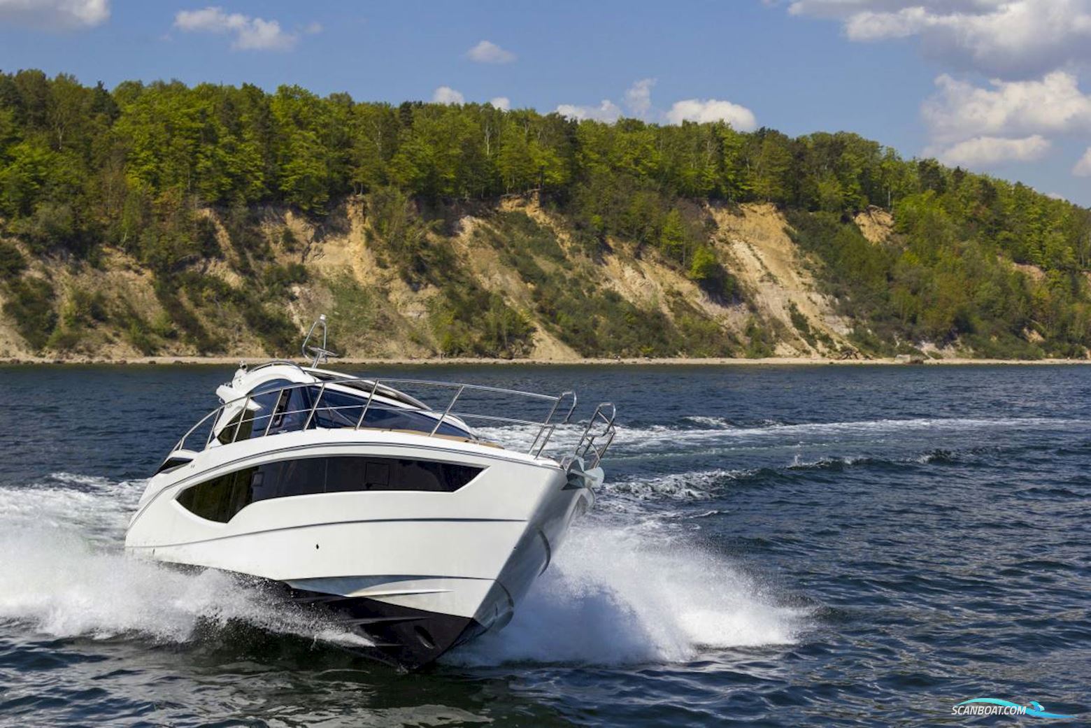 Galeon 365 HTS