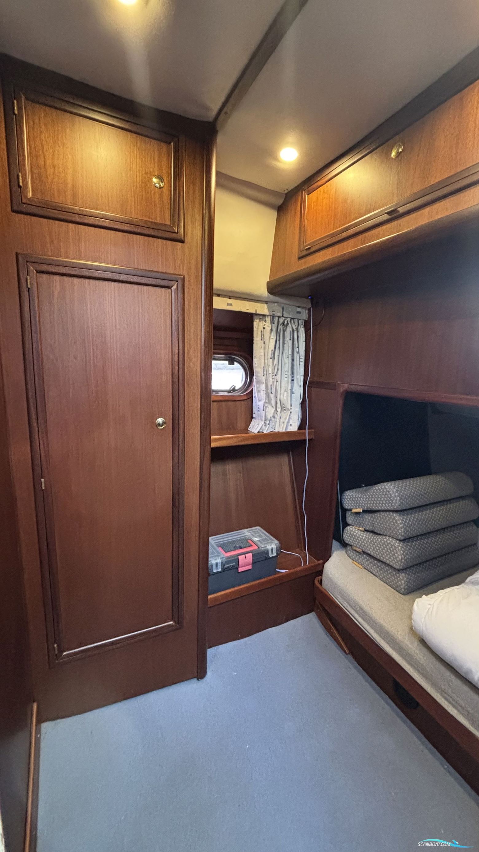 Galeon 380