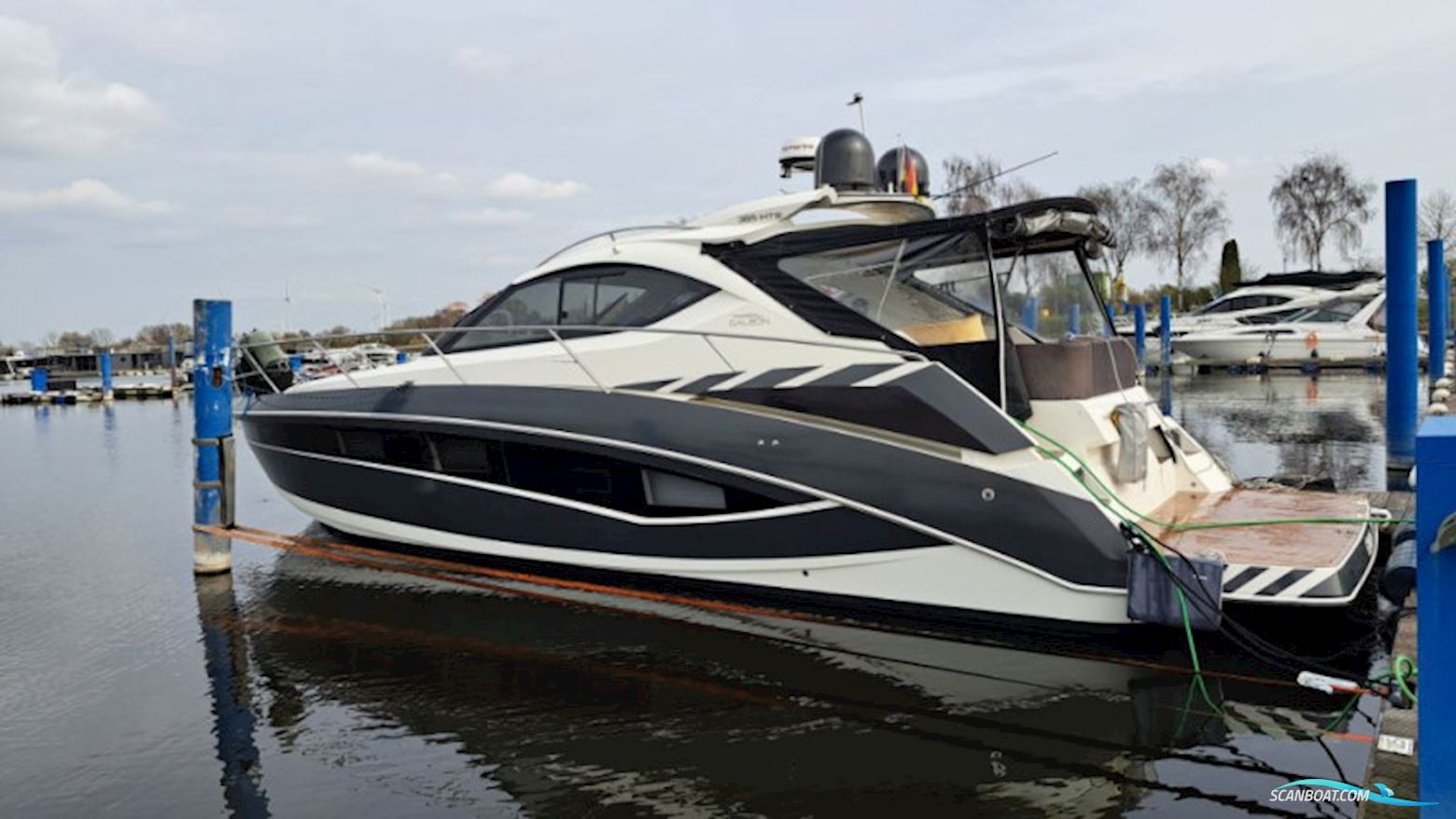 Galeon 385 Hts Motorboot 2014, mit Volvo Penta D4 motor, Deutschland