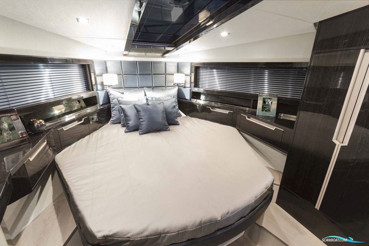 Galeon 430 SKY - 2XD4-300/Udstyr - 2023