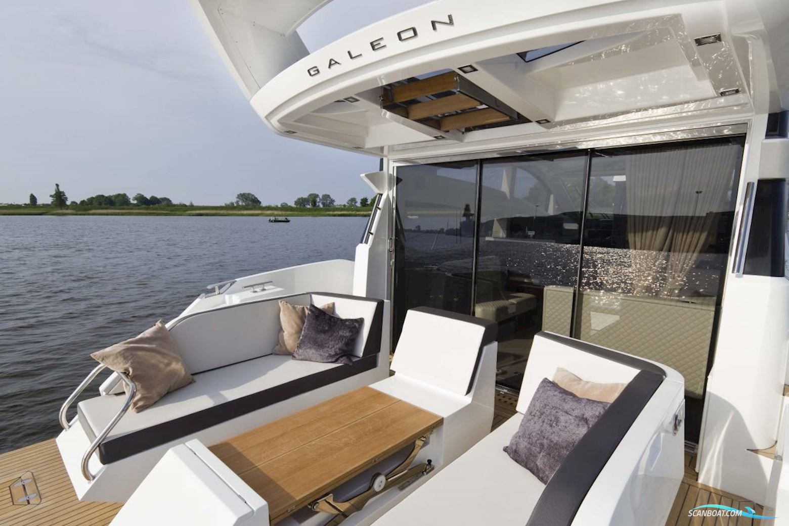 Galeon 430 SKY - 2XD4-300/Udstyr - 2023