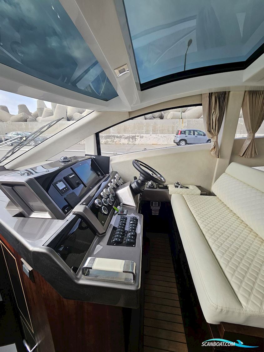 Galeon 430 Sky